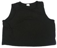 Černý žebrovaný crop top 