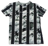 Bílo-černé pruhované tričko s army potiskem a nápisem Next