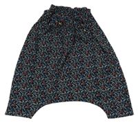 Černo-modré květované harémové kalhoty 