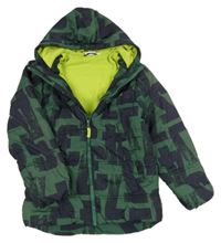 Zeleno-tmavomodrá vzorovaná šusťáková zateplená bunda s kapucí kids