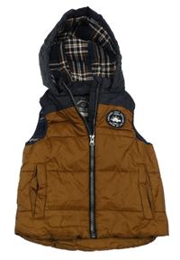 Tmavomodro-medová šusťáková zateplená vesta s nášivkou a kapucí George