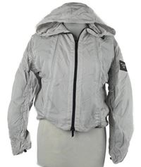 Dámská šedá šusťáková sportovní crop bunda s kapucí FB Sister 