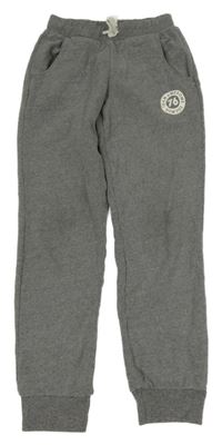 Šedé tepláky s nápisem Domyos