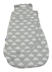 Šedý bavlněný zateplený spací pytel s mráčky 