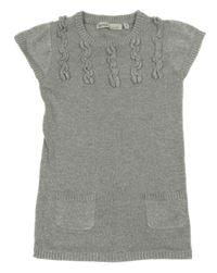 Šedé třpytivé svetrové šaty s volánky