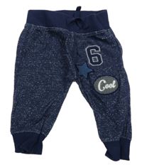 Tmavomodré melírované tepláky s číslem Nutmeg