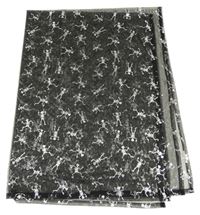 Černý tylový ubrus s kostlivcemi