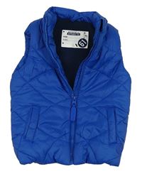 Cobaltově modrá prošívaná šusťáková zateplená vesta s nášivkou Mothercare