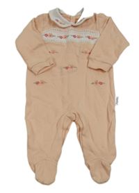 Meruňkový overal s výšivkami květů a límečkem 