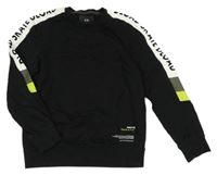 Černo-bílá mikina s nápisem C&A