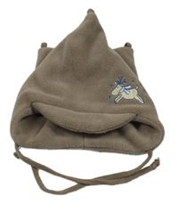 Hnědá plyšová zavazovací čepice se sobem a kšiltem