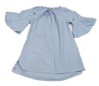 Modro-bílé pruhované krepové šaty s perlami a mašlí a rozšířenými rukávy