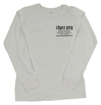 Bílé triko s nápisem Chapter young