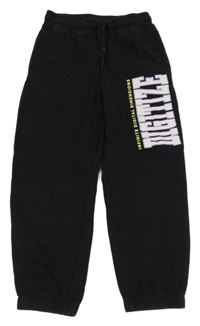 Černé tepláky s nápisem H&M