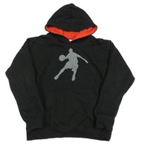Černá mikina s basketbalistou a kapucí 