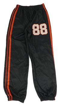 Černo-červené tepláky s číslem Shein