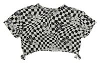 Černo-bílé kostkované crop tričko s květy C&A