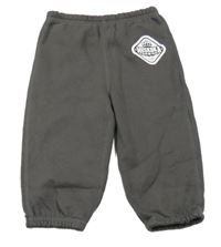 Tmavošedé tepláky s potiskem 