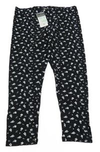Nové - Černé capri legíny s kytičkami Primark