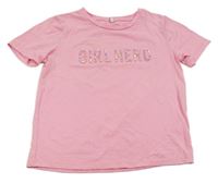 Růžové tričko s nápisem C&A