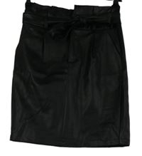 Dámská černá koženková sukně s páskem Vero Moda 