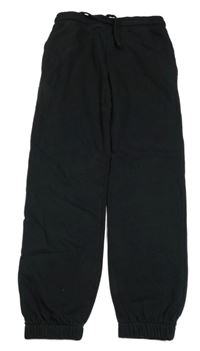 Černé tepláky Next