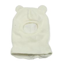 Bílá pletená kukla s oušky