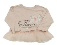 Světlerůžové triko s nápisem a tylovým volánkem 