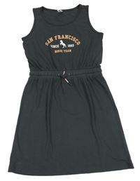 Tmavošedé šaty s koníkem a nápisy YIGGA