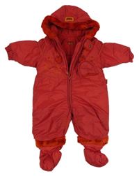 Červená šusťáková zimní kombinéza s výšivkou a kapucí