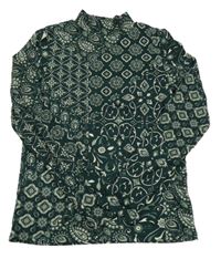 Tmavozelené vzorované triko 