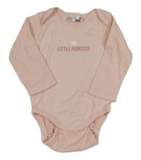 Světlerůžové body s nápisem Ergee