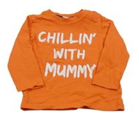 Oranžové triko s nápisem 