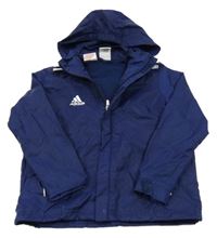 Tmavomodrá šusťáková sportovní funkční bunda s logem a kapucí Adidas