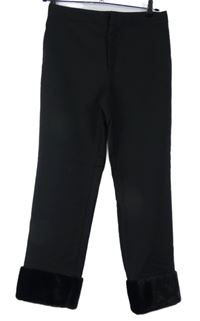 Dámské černé crop kalhoty s kožíškem 