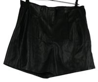 Dámské černé koženkové kraťasy Primark 