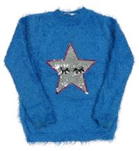 Modrý chlupatý svetr s hvězdou M&Co.