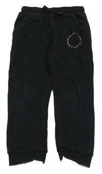 Černé tepláky s nápisy George 