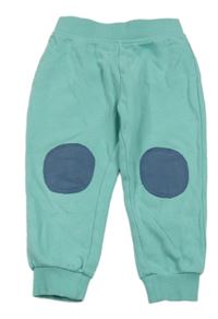 Zelené tepláky s nášivkami Lupilu