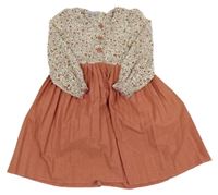 Bílo-starorůžové šaty s květy a plisovanou sukní 