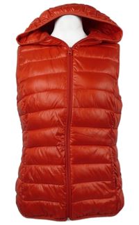 Dámská červená šusťáková prošívaná zateplená vesta s kapucí 