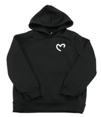 Černá mikina se srdcem a kapucí Shein