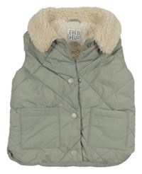 Khaki šusťáková zateplená vesta F&F