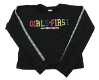 Černé crop triko s nápisem C&A