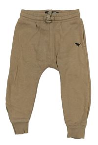 Hnědé baggy tepláky s výšivkou Next