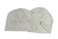 2x bílá čepice - bavlněná se srdíčky + vzorovaná turbanová s mašlí