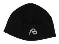 Černá čepice s potiskem 