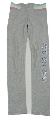 Světlešedé legíny s proužky a nápisem Pocopiano