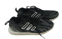 Černé vzorované botasky Adidas vel.35,5
