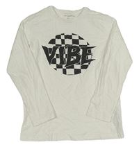 Bílé triko s kostkovaným vzorem a nápisem Primark